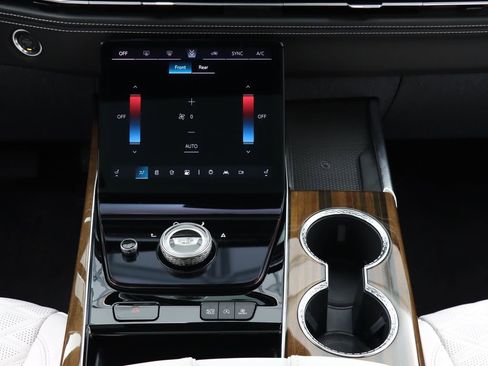 Used 2026 Cadillac Escalade Platinum Sport image 24