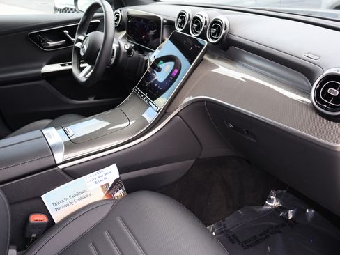 Certified 2026 Mercedes-Benz GLC 300 image 29