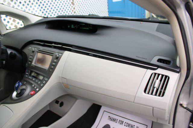 Used 2012 Toyota Prius Three FWD image 11