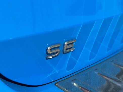 Certified 2023 Volkswagen Taos SE image 56