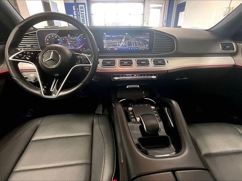Used 2025 Mercedes-Benz GLE 350 4MATIC image 21