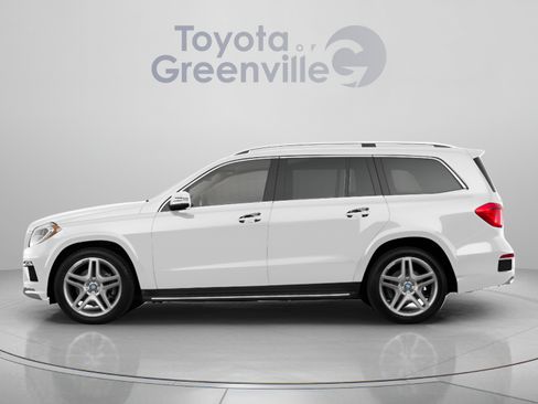 Used 2015 Mercedes-Benz GL 450 4MATIC image 2