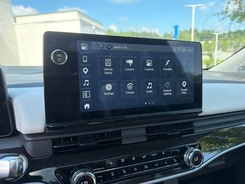 Used 2024 Honda Prologue Touring image 25