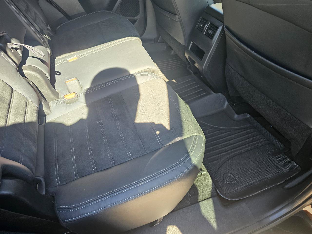 Used 2022 Mitsubishi Outlander SE AWD/4WD image 18