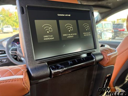 New 2026 Chrysler Pacifica Pinnacle w/ Trailer Tow Group image 27