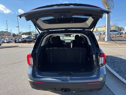 New 2026 Ford Explorer Active image 30