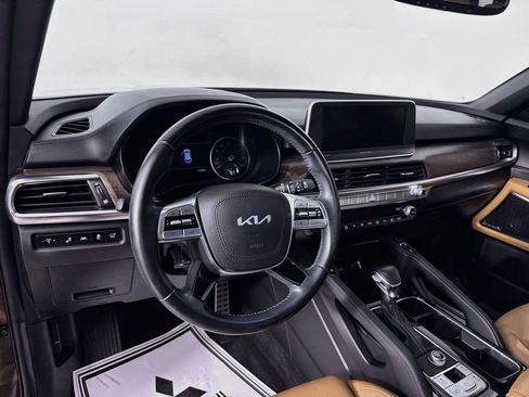 Used 2022 Kia Telluride SX FWD image 10