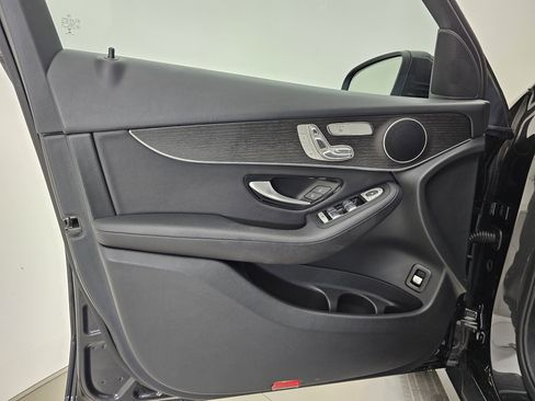 Certified 2022 Mercedes-Benz GLC 300 GLC 300 w/ Multimedia Package Lite image 12