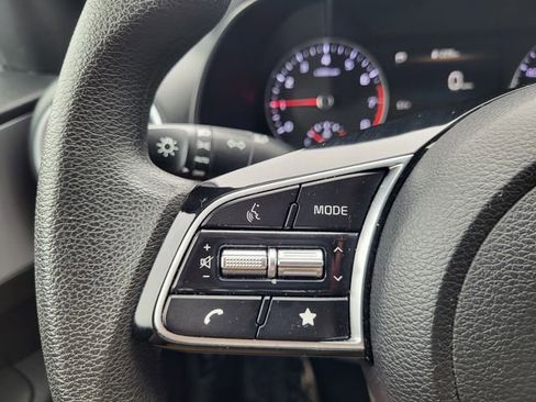 Used 2023 Kia Forte LXS image 21