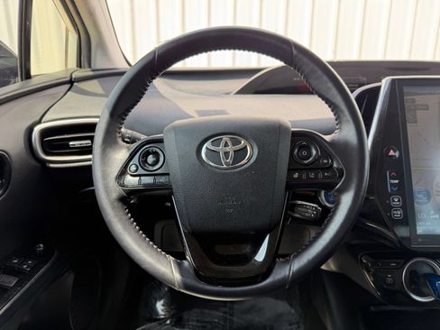 Used 2020 Toyota Prius Prime Limited FWD image 13