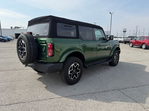Used 2025 Ford Bronco Outer Banks AWD/4WD image 5