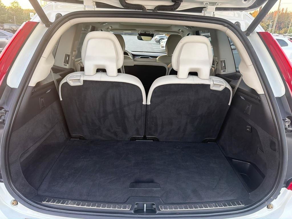 Used 2019 Volvo XC90 T6 Momentum w/ Protection Package Premier AWD/4WD image 6