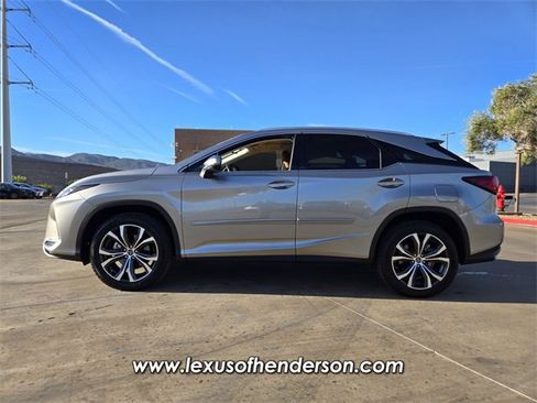 Certified 2022 Lexus RX 350 FWD w/ Premium Package image 3