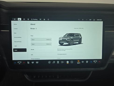 Used 2024 Rivian R1S Adventure AWD/4WD image 29