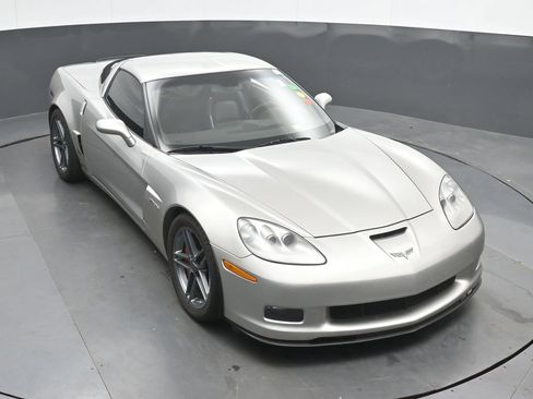 Used 2007 Chevrolet Corvette Z06 w/ Preferred Equipment Group RWD image 31