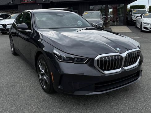 Used 2026 BMW 530i xDrive AWD/4WD image 73