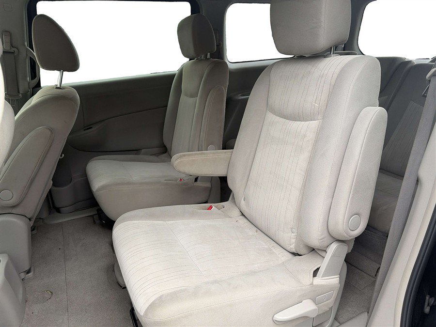 Used 2014 Nissan Quest SV FWD image 16