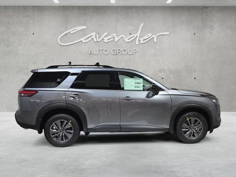 New 2026 Nissan Pathfinder SV FWD image 17
