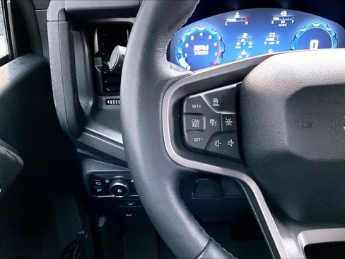 Certified 2025 Ford Bronco Badlands AWD/4WD image 24