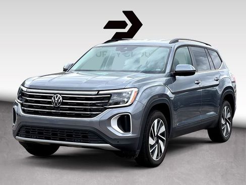 Certified 2024 Volkswagen Atlas SE image 4