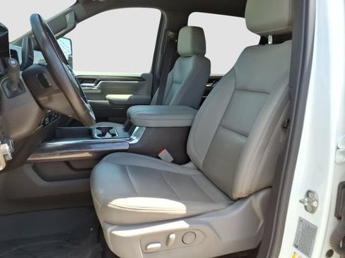 Used 2024 Chevrolet Silverado 2500 LTZ w/ LTZ Premium Package AWD/4WD image 19