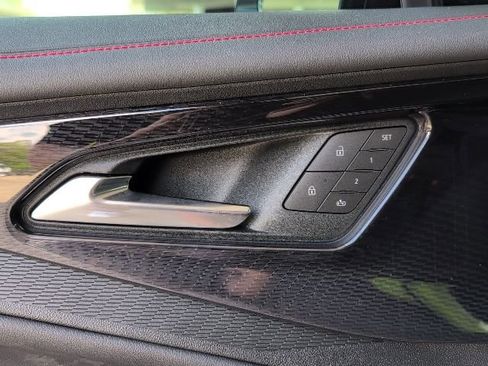 New 2025 Chevrolet Blazer EV RS image 22