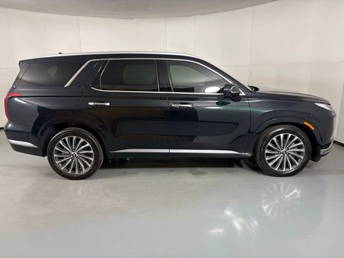 Used 2025 Hyundai Palisade Calligraphy image 9