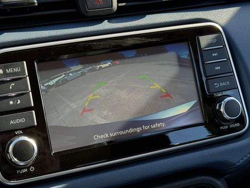 Used 2025 Nissan Versa SV image 17