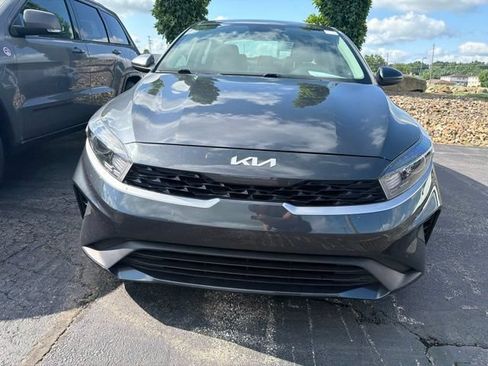 Used 2023 Kia Forte LXS FWD image 2