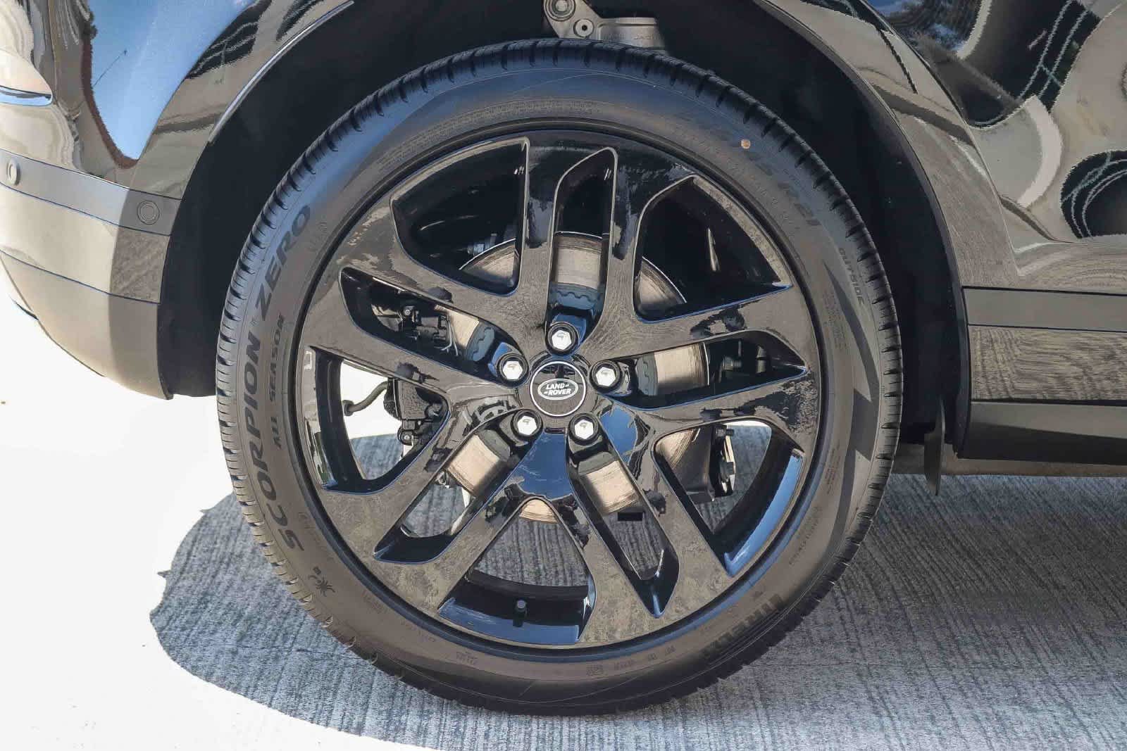 New 2026 Land Rover Range Rover Evoque S AWD/4WD image 8
