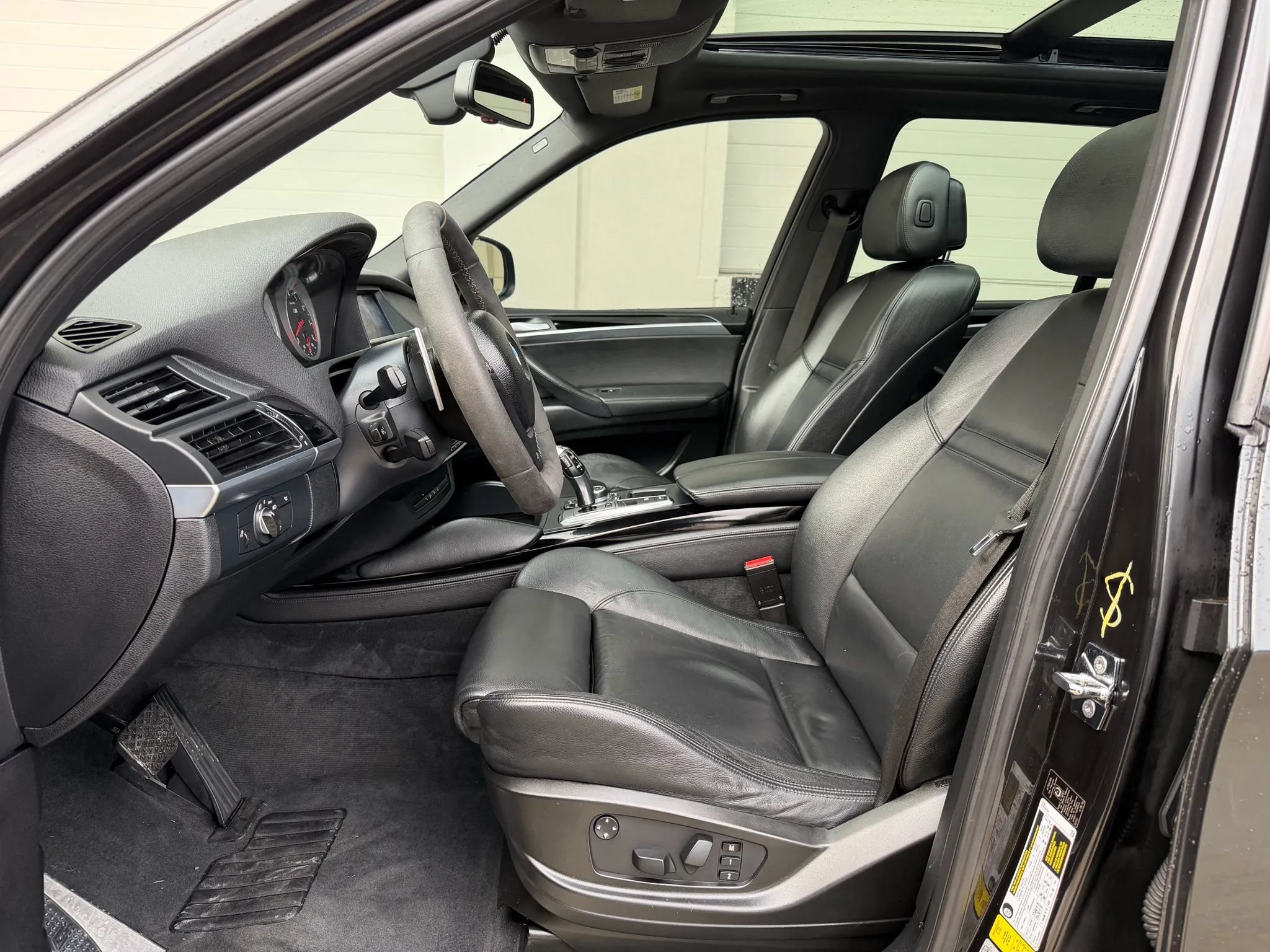 Used 2010 BMW X5 M AWD/4WD image 9