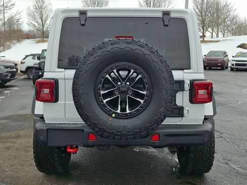 New 2026 Jeep Wrangler Unlimited Rubicon image 5