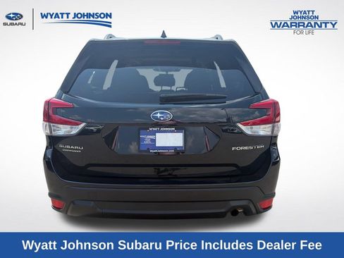 Used 2024 Subaru Forester Premium AWD/4WD image 7
