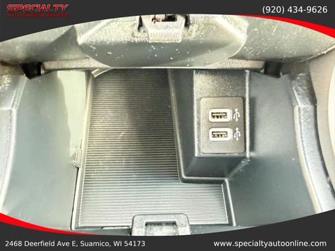 Used 2020 Ford Edge SE w/ Cargo Accessory Package FWD image 27