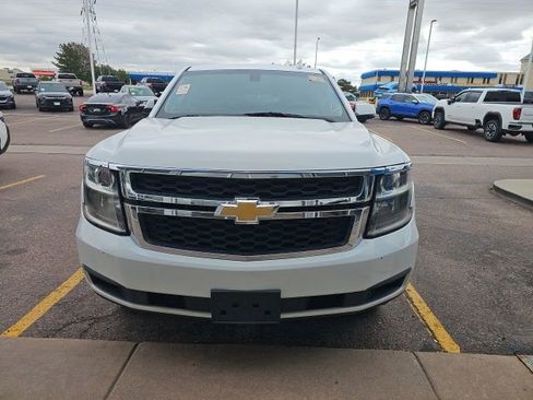 Used 2018 Chevrolet Tahoe 2WD w/ Remote Keyless Entry Package image 9