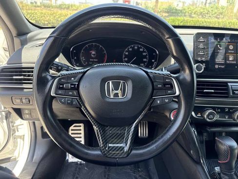 Used 2018 Honda Accord Sport image 21