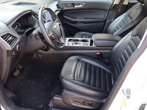 Used 2024 Ford Edge SEL AWD/4WD image 15