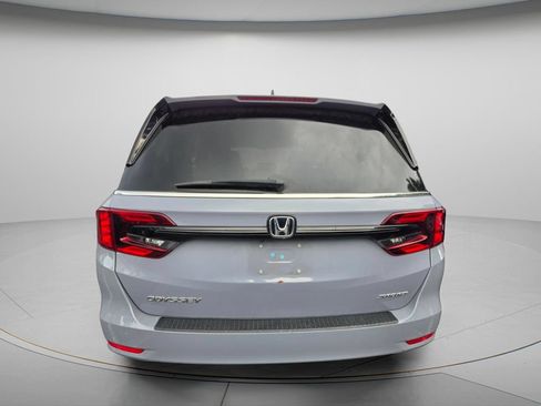Used 2023 Honda Odyssey Sport image 7