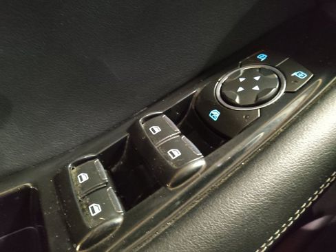 Used 2017 Ford Edge Sport w/ Technology Package image 27