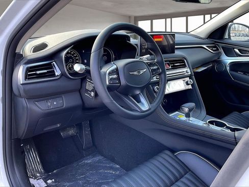 New 2026 Genesis G70 2.5T Prestige image 7