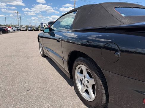Used 1995 Pontiac Firebird Trans Am RWD image 18