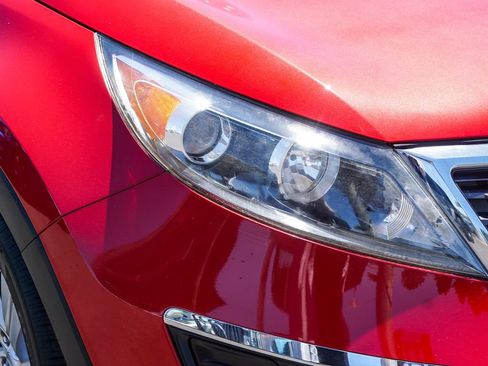 Used 2011 Kia Sportage LX w/ Convenience Pkg FWD image 11