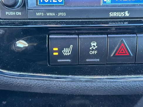 Used 2011 Chrysler 200 Touring w/ Cold Weather Group image 20