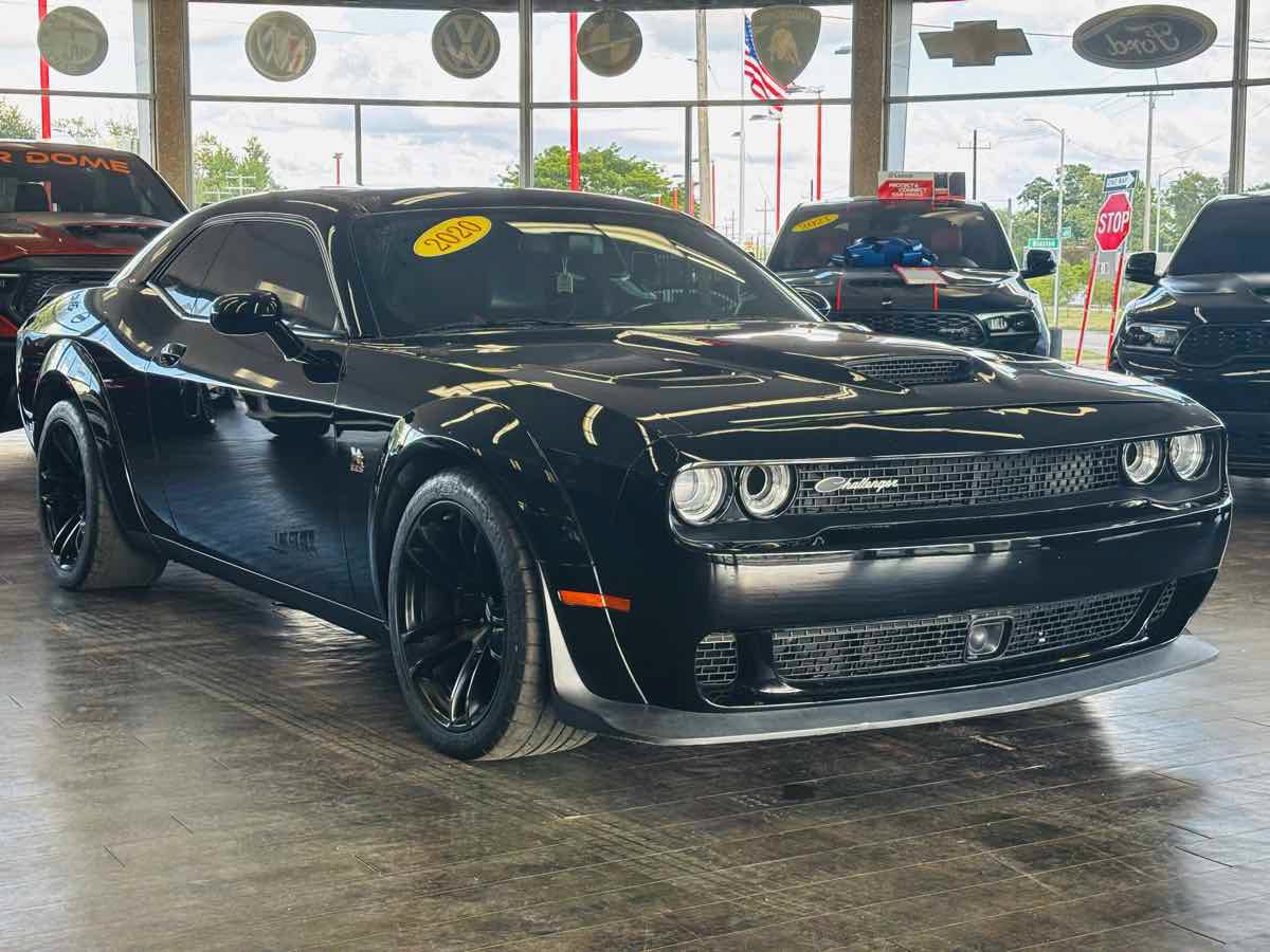 Used 2020 Dodge Challenger R/T Scat Pack RWD image 4