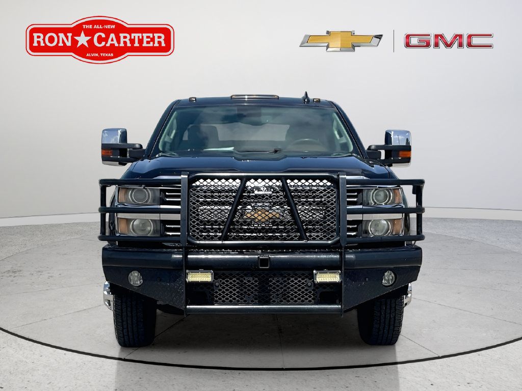 Used 2016 Chevrolet Silverado 3500 High Country w/ Duramax Plus Package AWD/4WD image 2