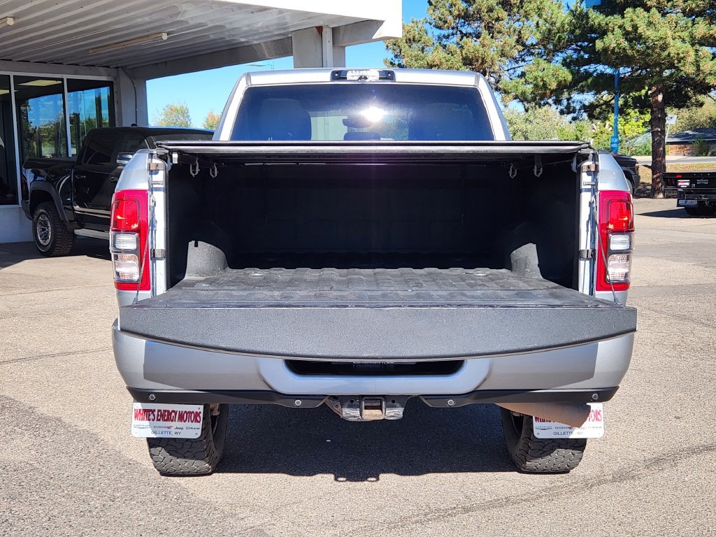 Used 2022 RAM 2500 Big Horn w/ Night Edition AWD/4WD image 11