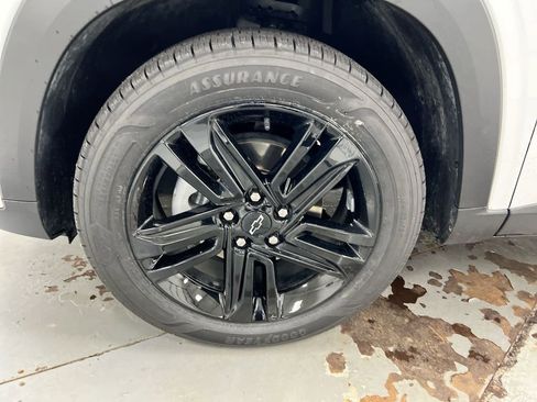 Used 2025 Chevrolet Trax ACTIV w/ Driver Confidence Package FWD image 26