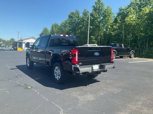 New 2026 Ford F250 Lariat w/ Chrome Package AWD/4WD image 7