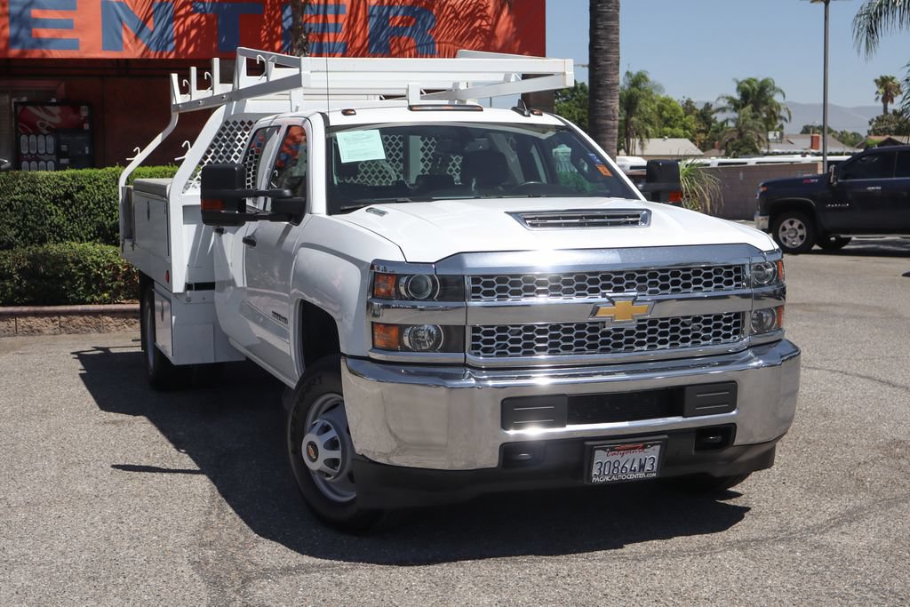 Used 2019 Chevrolet Silverado 3500 W/T w/ WT Convenience Package RWD image 2