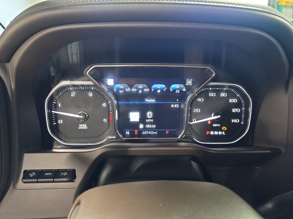 Used 2022 GMC Sierra 2500 Denali w/ Denali Ultimate Package AWD/4WD image 18